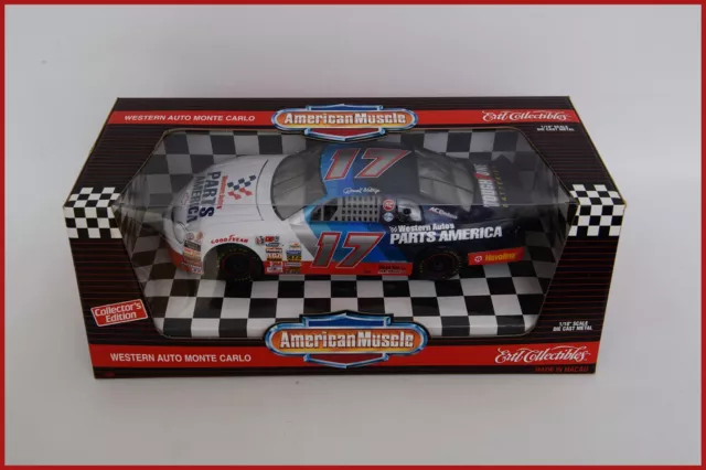 Ertl American Muscle 1/18 scale Darrell Waltrip #17 Western Auto 96 Monte Carlo