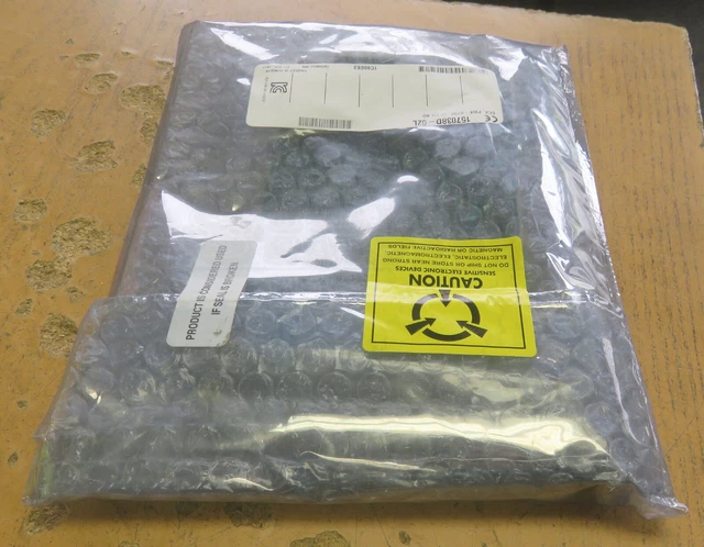 National Instruments PXIe-6738 157038D-02L PXI Analog Output Module NEW