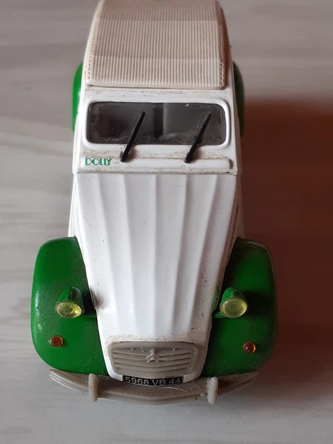 Modèle Réduit Citroën 2 CV 6 'Rudolph' Norev - échelle 1:43 - Couleur Blanc - Occasion