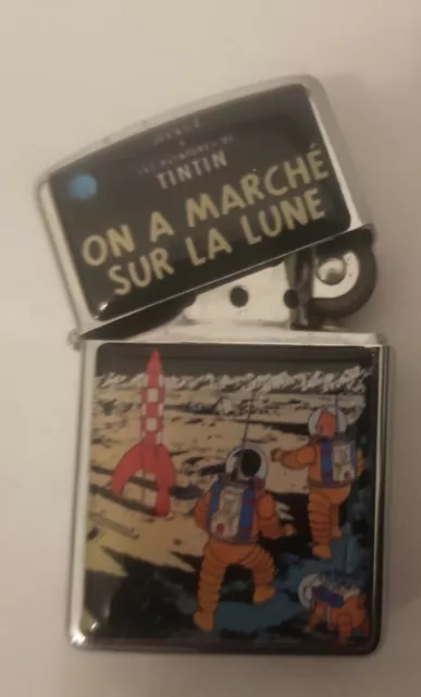 Briquet à essence BD Tintin " On a marché  sur la lune " Edition limitée