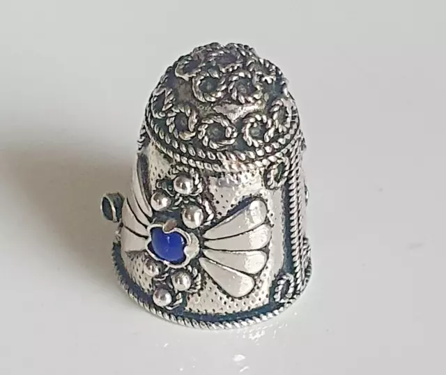 * Silber * Rarität * Antiker Fingerhut * 1900 - 1930 * Silber 800 * (512)