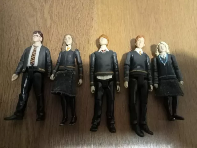 Lot de 12 Figurines Harry Potter + Accessoires