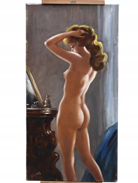 Naked Woman In Front Of The Mirror - Beautiful Picture