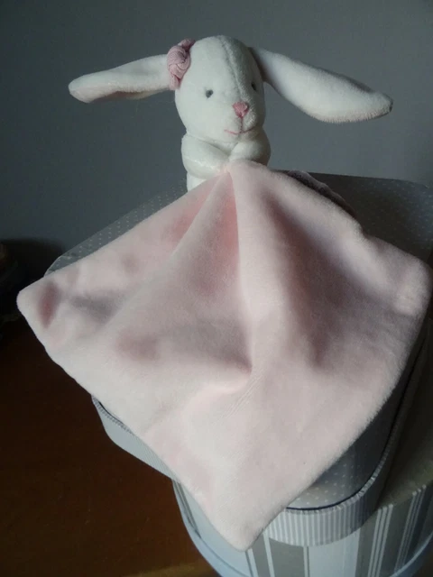 Doudou  Lapin Blanc  Mouchoir Et Noeud Rose Doudou Et Compagnie