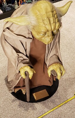 life size yoda blockbuster