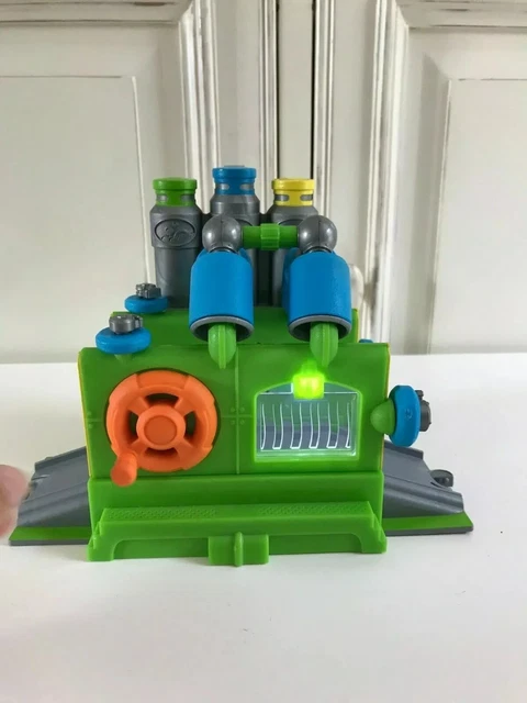 Chuggington Interactive Railway - Circuit Station De Lavage Et Carburant Bruno Avec Moteur Interactif