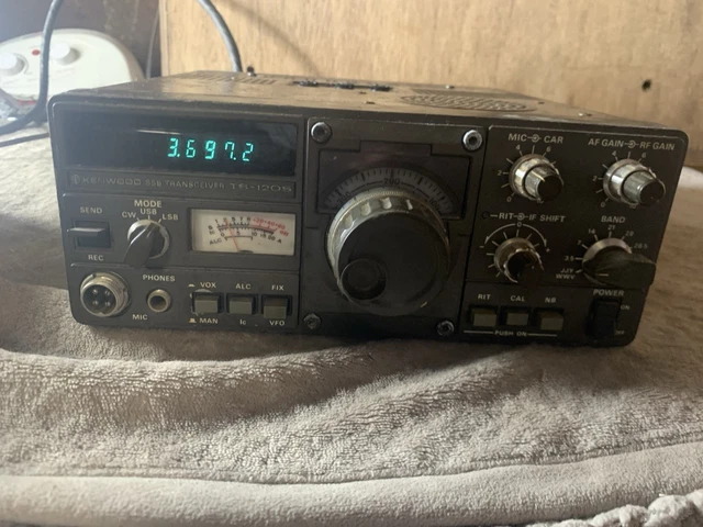 KENWOOD TRIO TS-120V HF Band CW/SSB 10W Transceiver Amateur Ham