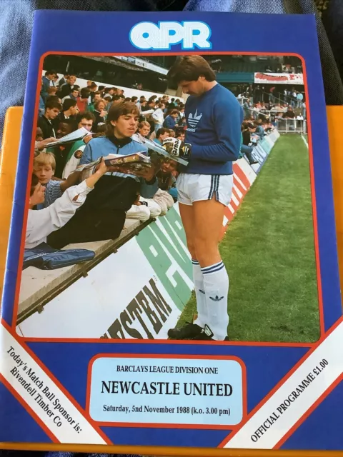 Queens Park Rangers v Newcastle United 1988-89 Division One Programme 5/11/88