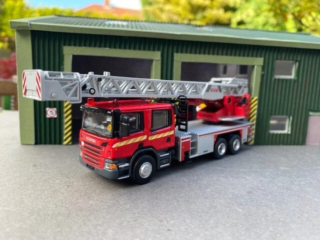 MICRO WIKING HO 1/87 ANHÄNGER REMORQUE AGRICOLE pour LE FOIN