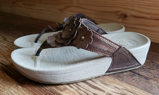 Fitflop Lulu Flower Brown Leather Rhinestone Thong Sandals Size Us 6