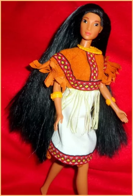 BARBIE POCAHONTAS  "NATIVE AMERICAN" Doll  MATTEL 1995 im Tollen Nativ OUTFIT