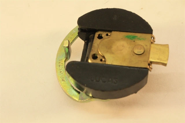 Lucas 54425701   DRB110   3500 RPM (shaft)   Rev Limiting Ignition Rotor   NOS