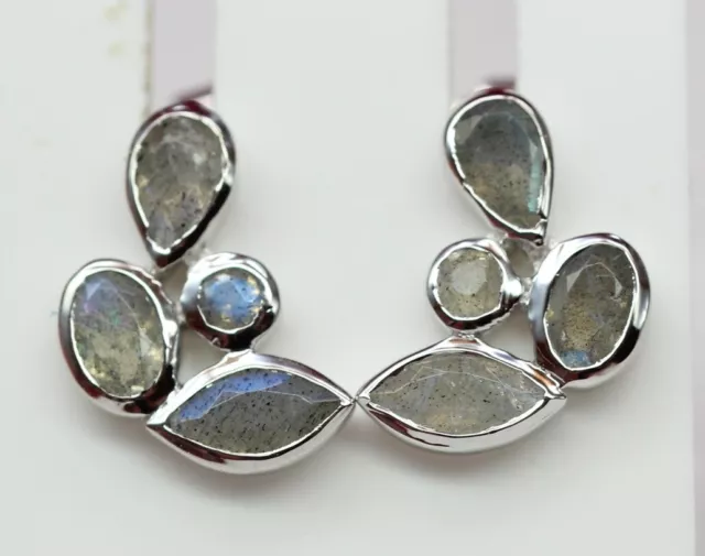 Noble 1,68 Carat Labradorite Goujon 925 Argent Irrisierender Edelstein Haut