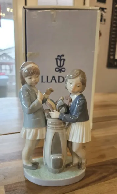 LLADRO  “Tee Time” #5675 Mint Condition With Box Signed By Lladro Retired