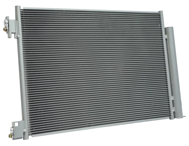 Condenseur De Climatisation - Pour Dacia Sandero III 1.0i 65/90/100ch - Référence 921005FA0A - Occasion