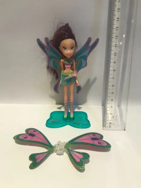 Poupée Winx Roxy Mini Believix - Rainbow - fée fairy