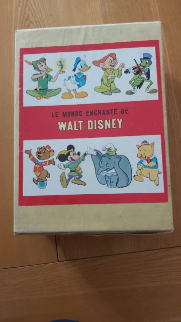 Coffret de 4 Livres Le Monde Enchanté de Walt Disney Le Livre de Paris 1969