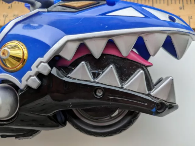 Dino cycle store
