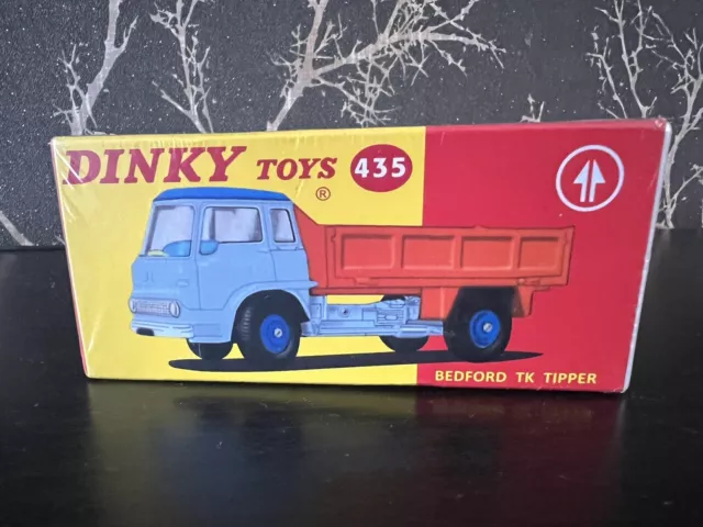 Atlas Editions Dinky Toys 435 Bedford TK Tipper Lorry