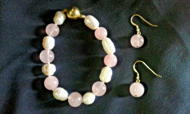 BRACCIALE e ORECCHINI in quarzo rosa