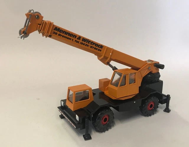 Grue LIEBHERR LTM1030-2.1 par CONRAD CON2105 | Collect World