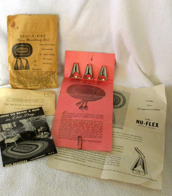 Kit de trenzado de alfombras vintage Rug-A-Day, mucho papeleo + instrucciones Kit de trenzado de alfombras vintage Rug-A-Day, mucho papeleo + instrucciones