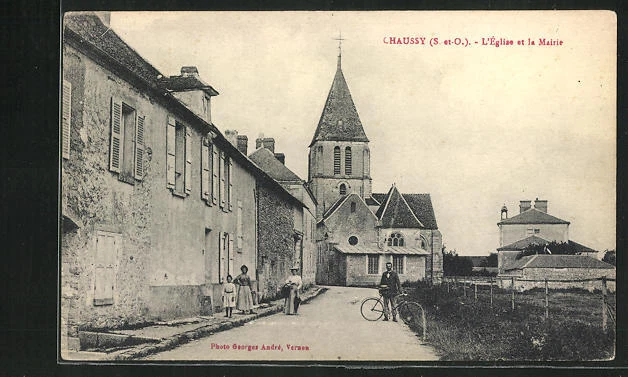 CPA Chaussy, L´Èglise et la Mairie
