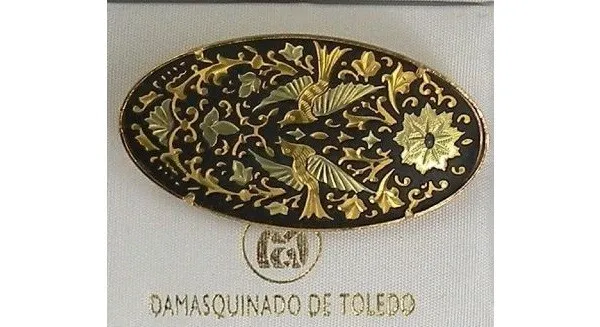Damascene Gold Dove of Peace Design Oval Brooch by Midas of Toledo Spain