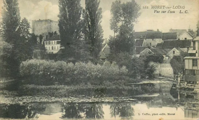 77 Moret-Sur-Loing Vue Sur L'eau