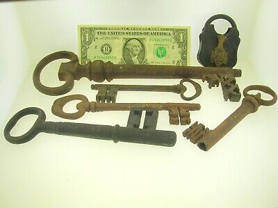 Lot Of Antique Keys Large Size Possibly 17Th To 19Th Century - Best Offer