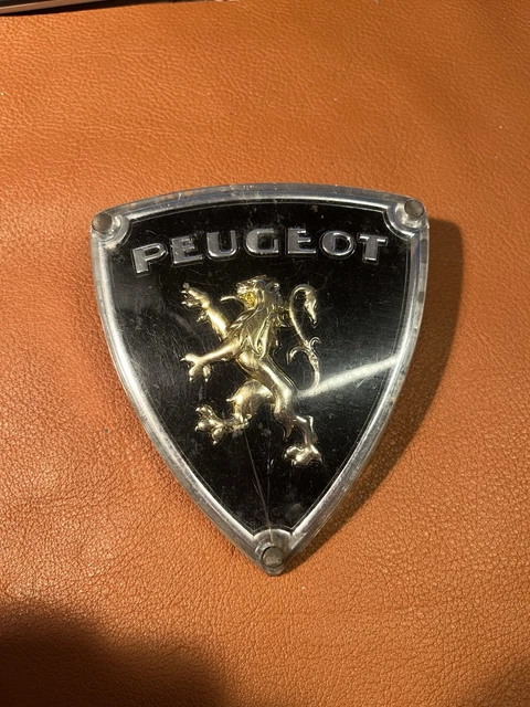 Insigne Ancien Logo PEUGEOT - Objet Vintage De Collection - Fabriqué En France