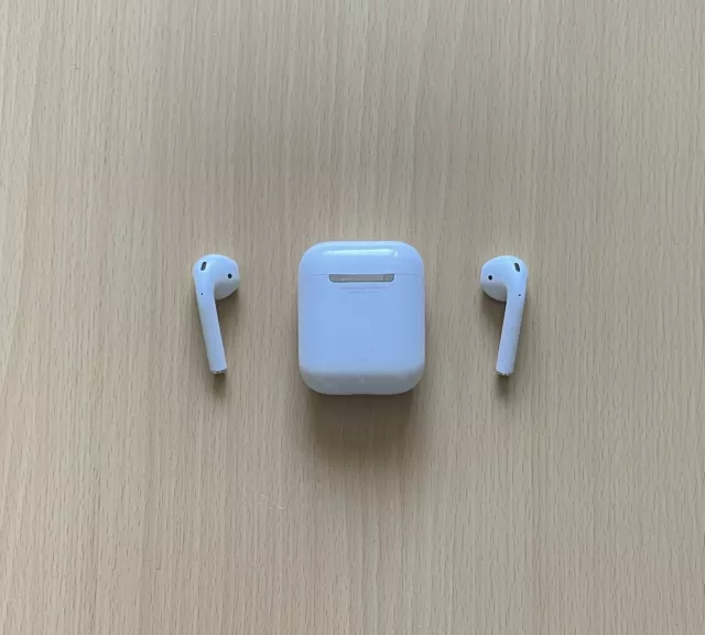Genuine Apple AirPods 2nd Generation Left Right or Charging Case Separate Parts