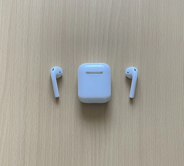 Genuine Apple AirPods 2nd Generation Left Right or Charging Case Separate Parts