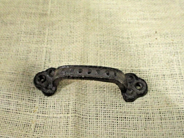 2 Cast Iron RUSTIC Barn Handle Gate Pull Shed Door Handles 5 1/2" Drawer Pulls 7