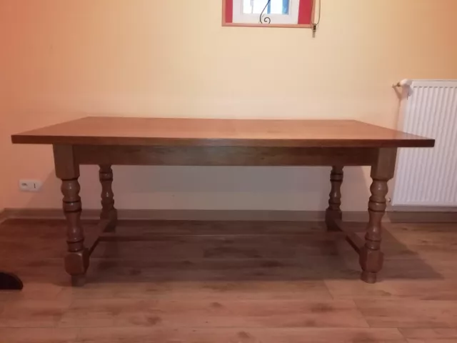 table de salle à manger en bois