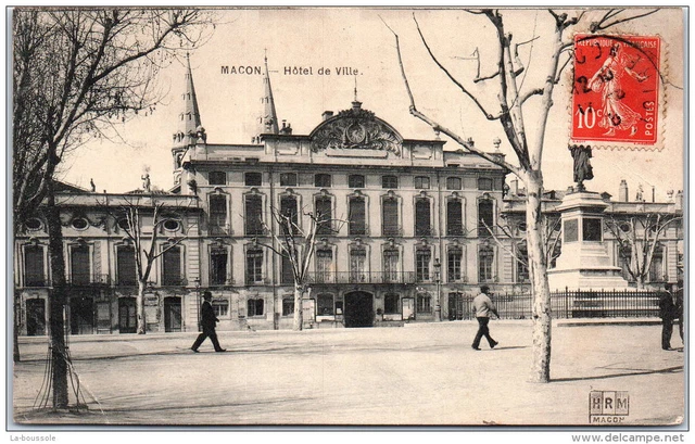 71 MACON - hotel de ville