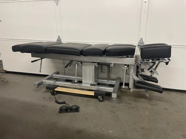 Original Omni Elevation Full Drop Chiropractic Adjusting Table NEW UPHOLSTERY