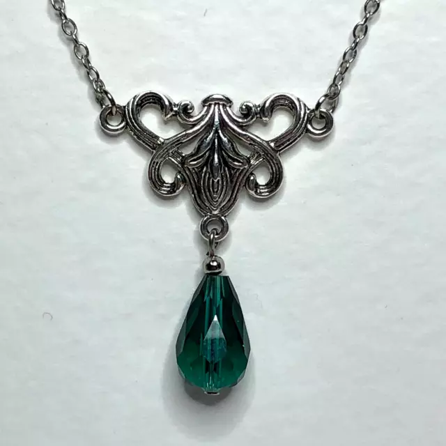 Art Nouveau Victorian Style Silver P FLOWER NECKLACE CHAIN Deep Green GLASS DROP