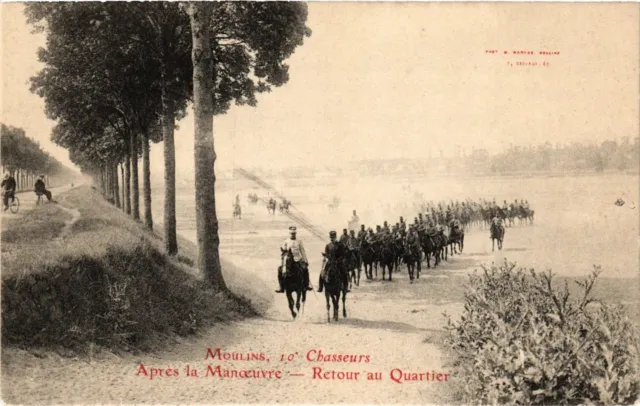 CPA Militaire, Moulins 10 Chasseurs (278370)