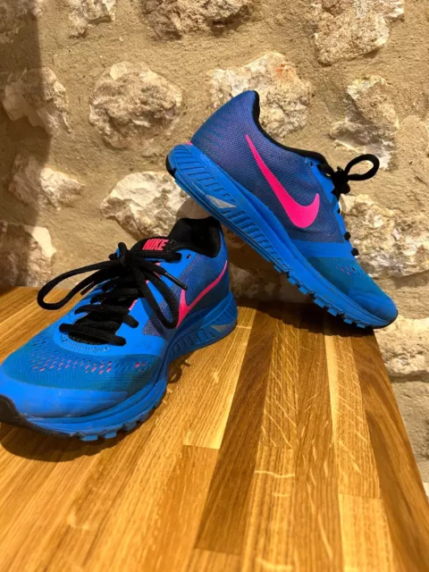 Scarpe da ginnastica Nike Fitsole 2 blu e rosa taglia UK 4 US 6,5 EUR 37,5 junior