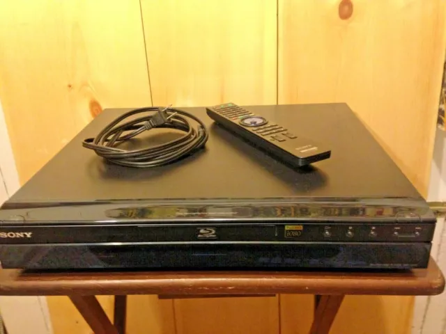 Sony Blu-Ray Disc Player BDP-S300 with Remote BD-Rom DVD Rare Original bluray