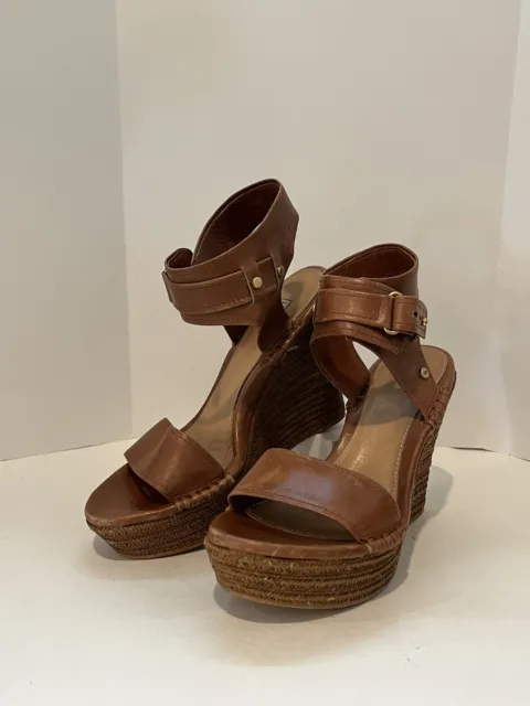 Woman’s Ugg Australia Open Platform Wedge Sandal Ankle Strap US Size 6.5 Brown