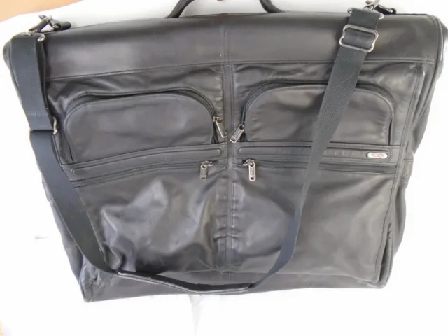 Tumi Black All Leather Garment Bag  - Travel  92134D4