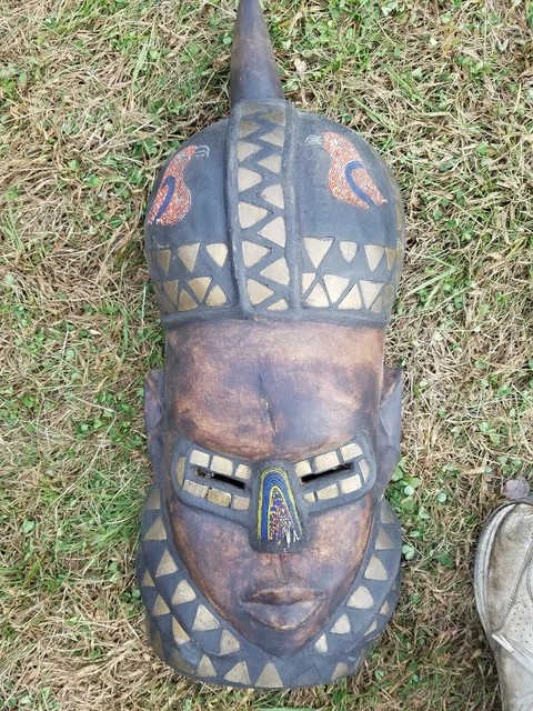 Antique African Tribal Mask BEAUTIFUL UNIQUE Beads Mosaic Brass AUTHENTIC LQQK!