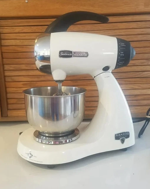 VTG SUNBEAM HERITAGE Series Mixmaster Legacy Edition 12Speed w