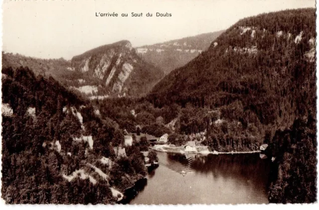 CPSM PF 25 - VILLERS LE LAC (Doubs) - 126. L'arrivée au Saut du Doubs