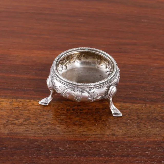 MARTIN HALL ENGLISH ROCOCO REVIVAL SILVER PLATE FOOTED SALT CELLAR c.1854