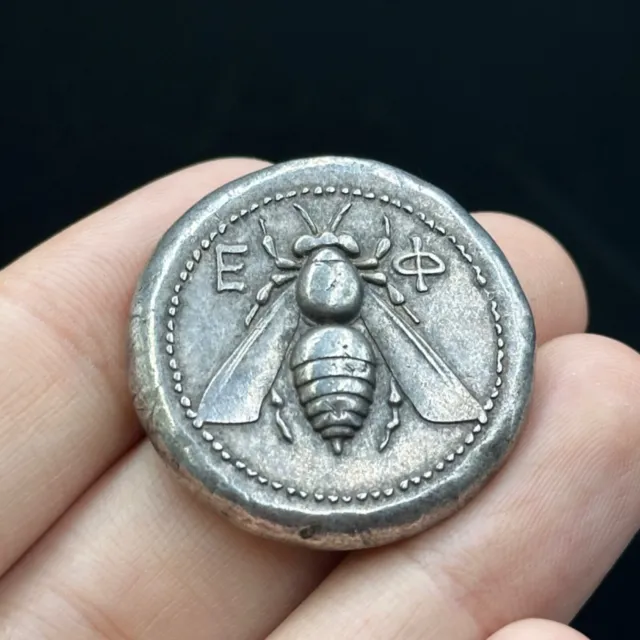 Rare Ancient Roman Or Ancient Greek Large Bee Image Coin E