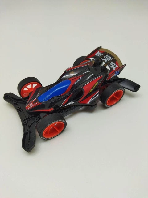 Voiture Mini 4WD TAMIYA AERO MANTA RAY BLACK SPECIAL (châssis AR) - Échelle 1/32 - Neuf Sous Boîte