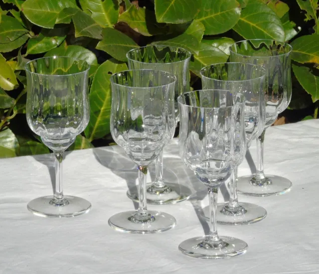 Baccarat - Service de 6 verres à vin blanc en cristal, modèle Capri - H. 13,5 cm